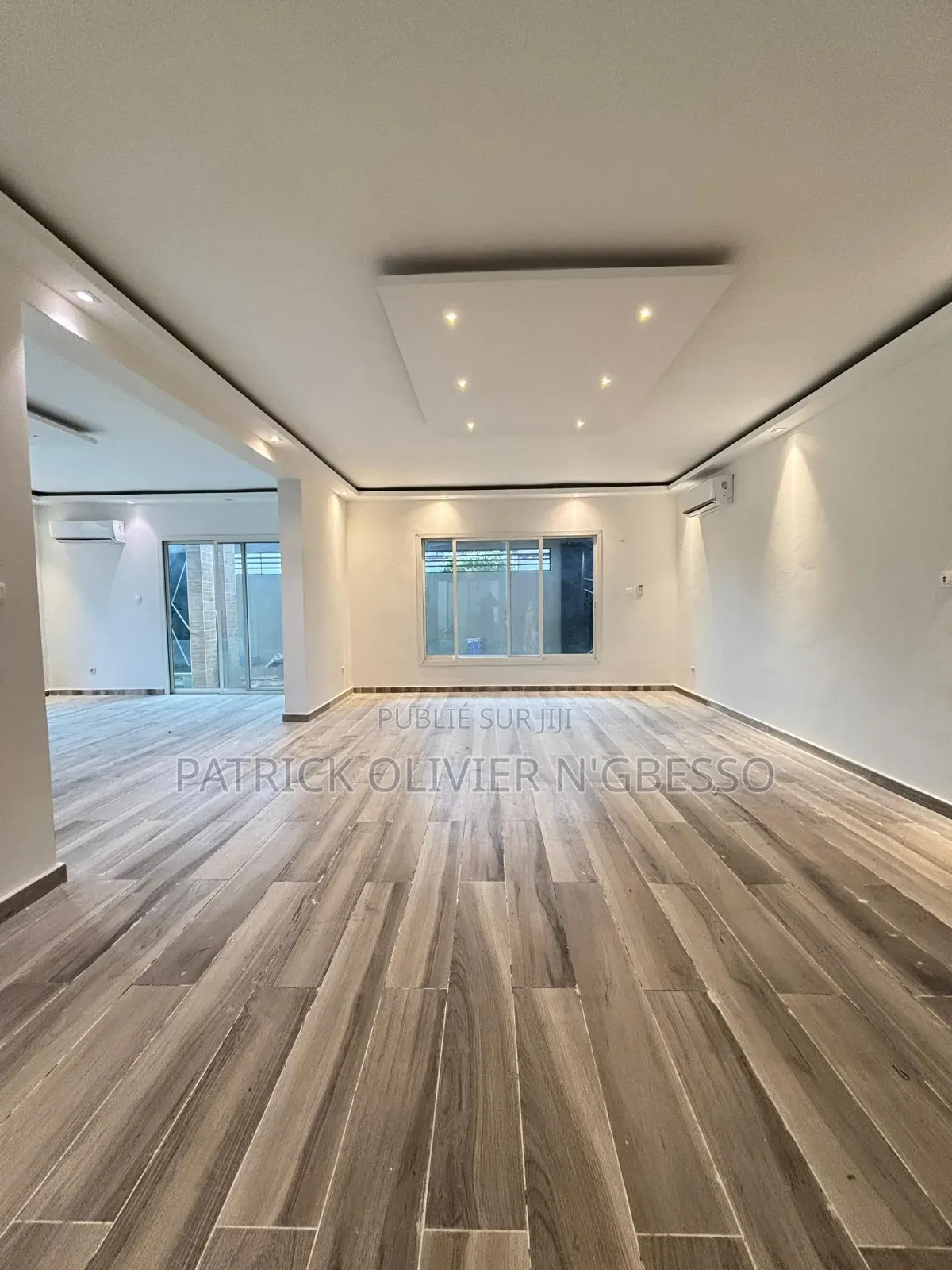 4chbre Villa dans Phoenix Tc Immo, Cocody à Louer