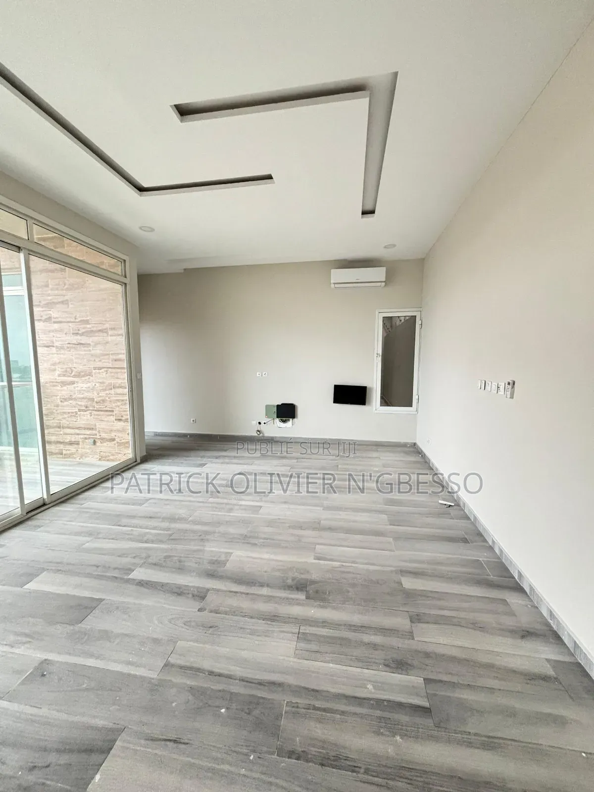 4chbre Villa dans Phoenix Tc Immo, Cocody à Louer