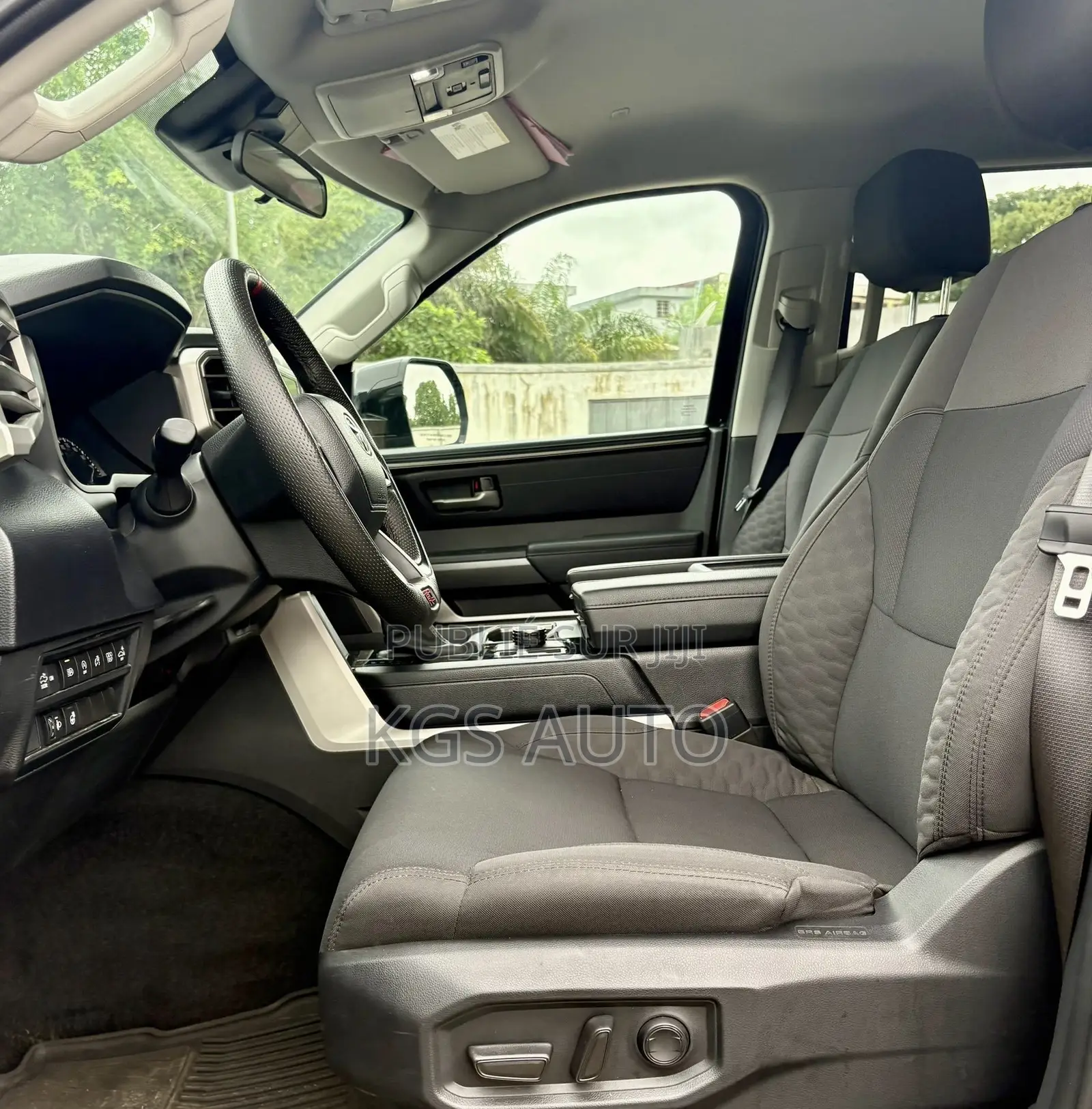 Toyota Tundra SR5 Double Cab 6.5' Bed 2024 Black