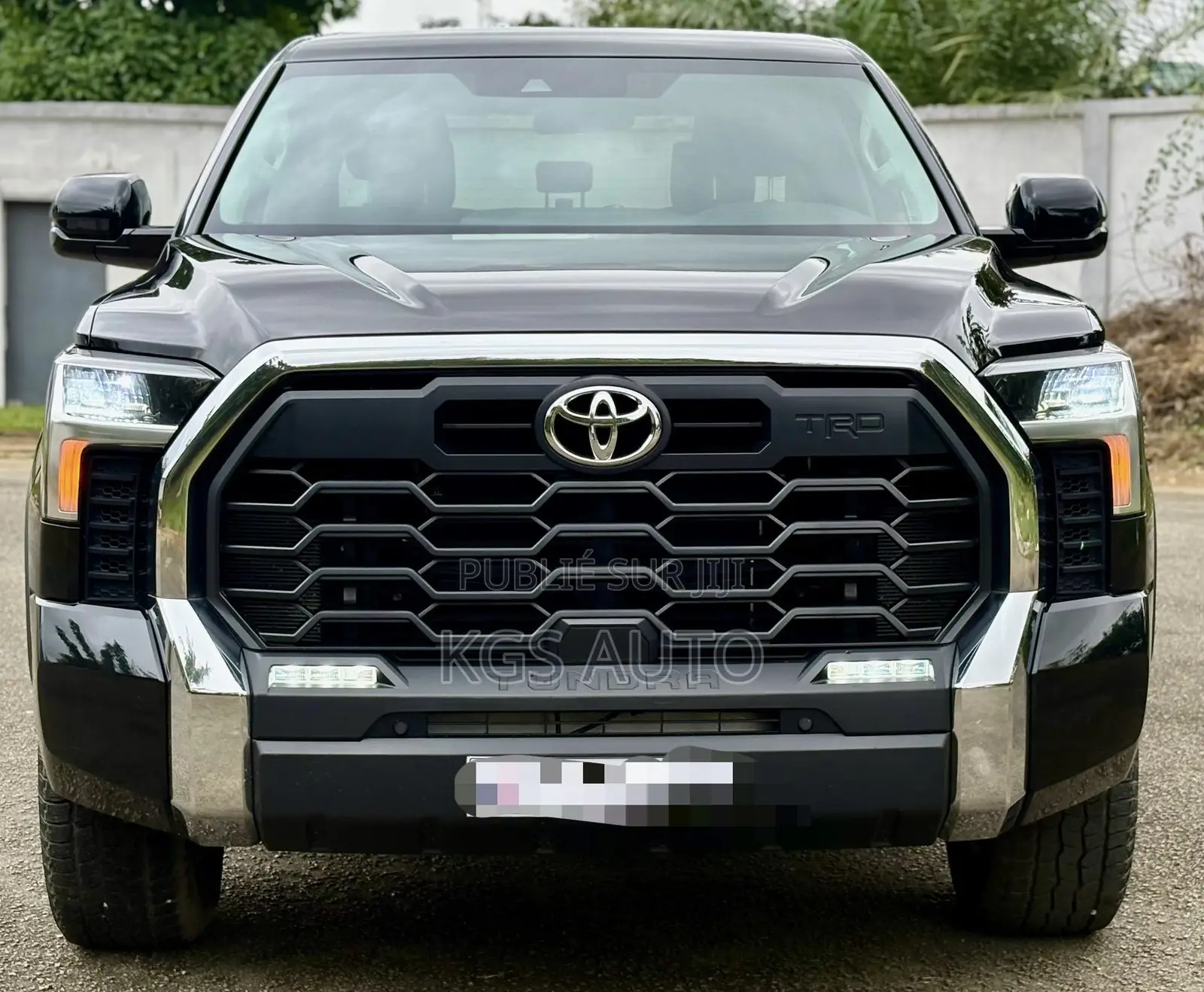Toyota Tundra SR5 Double Cab 6.5' Bed 2024 Black