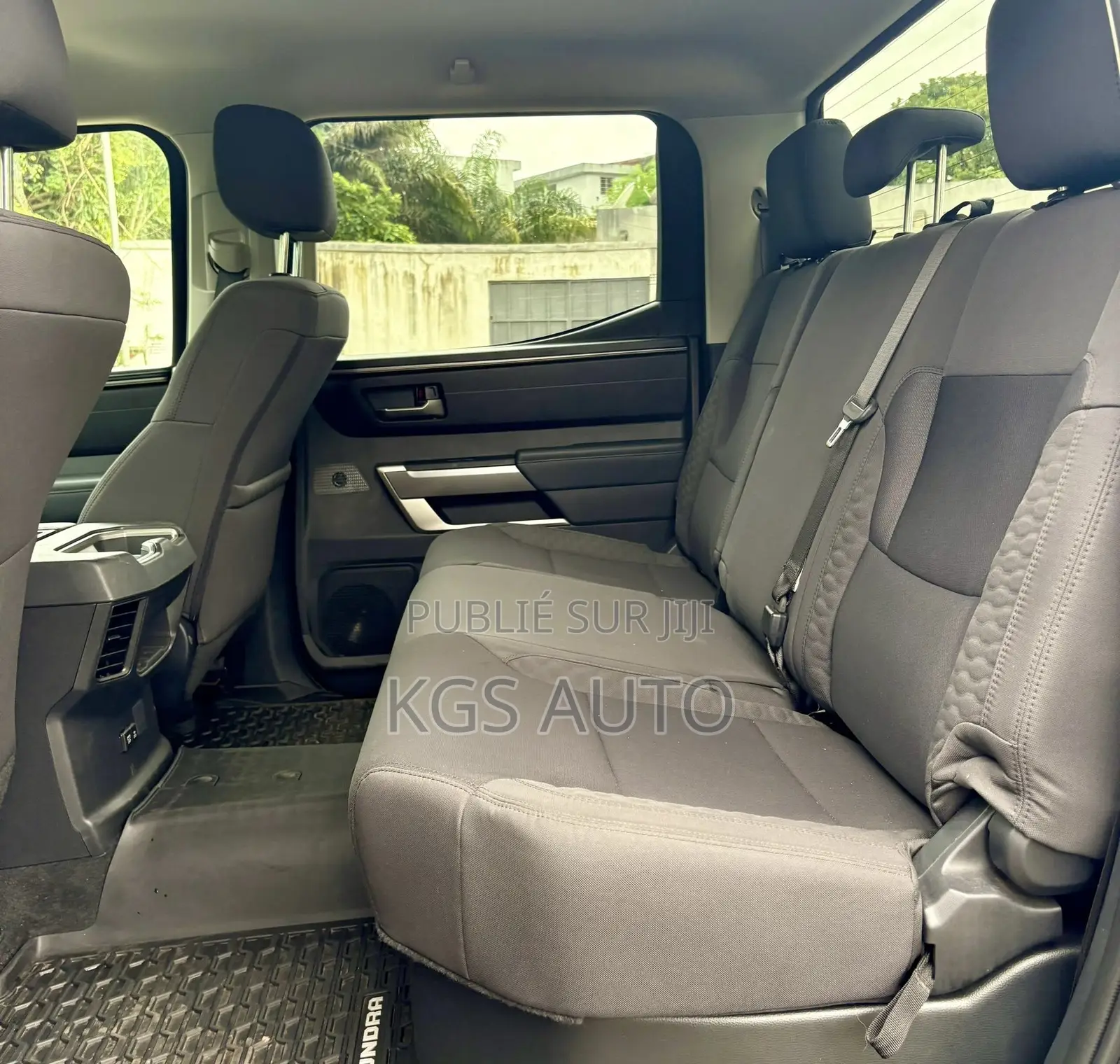 Toyota Tundra SR5 Double Cab 6.5' Bed 2024 Black