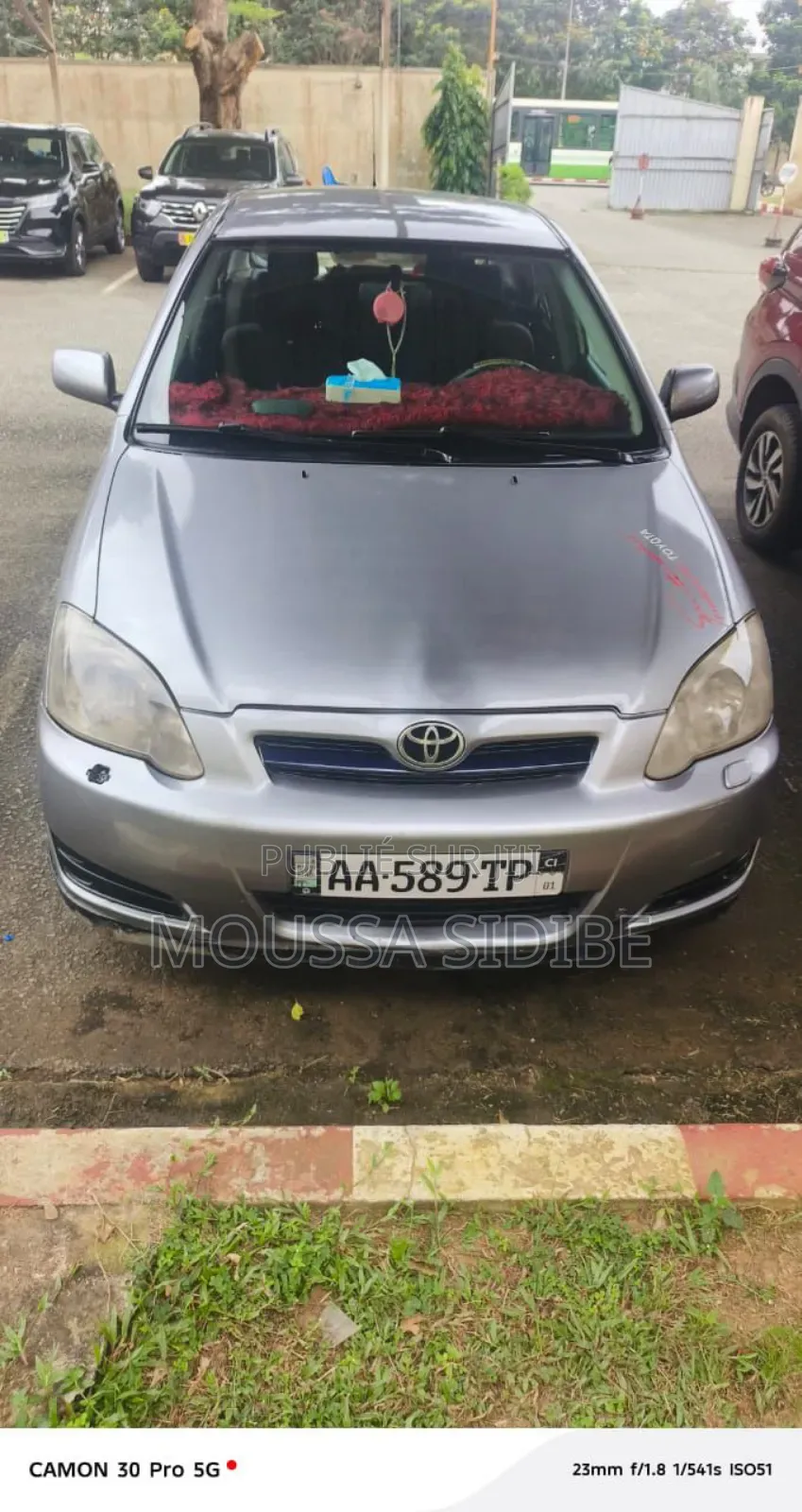 Toyota Corolla 2004 Gris
