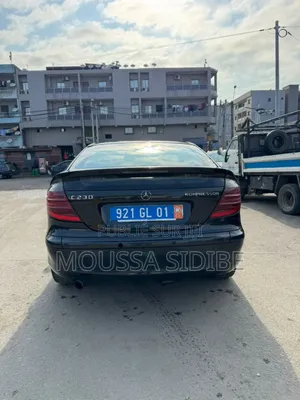 Mercedes-Benz C200 2005 Black