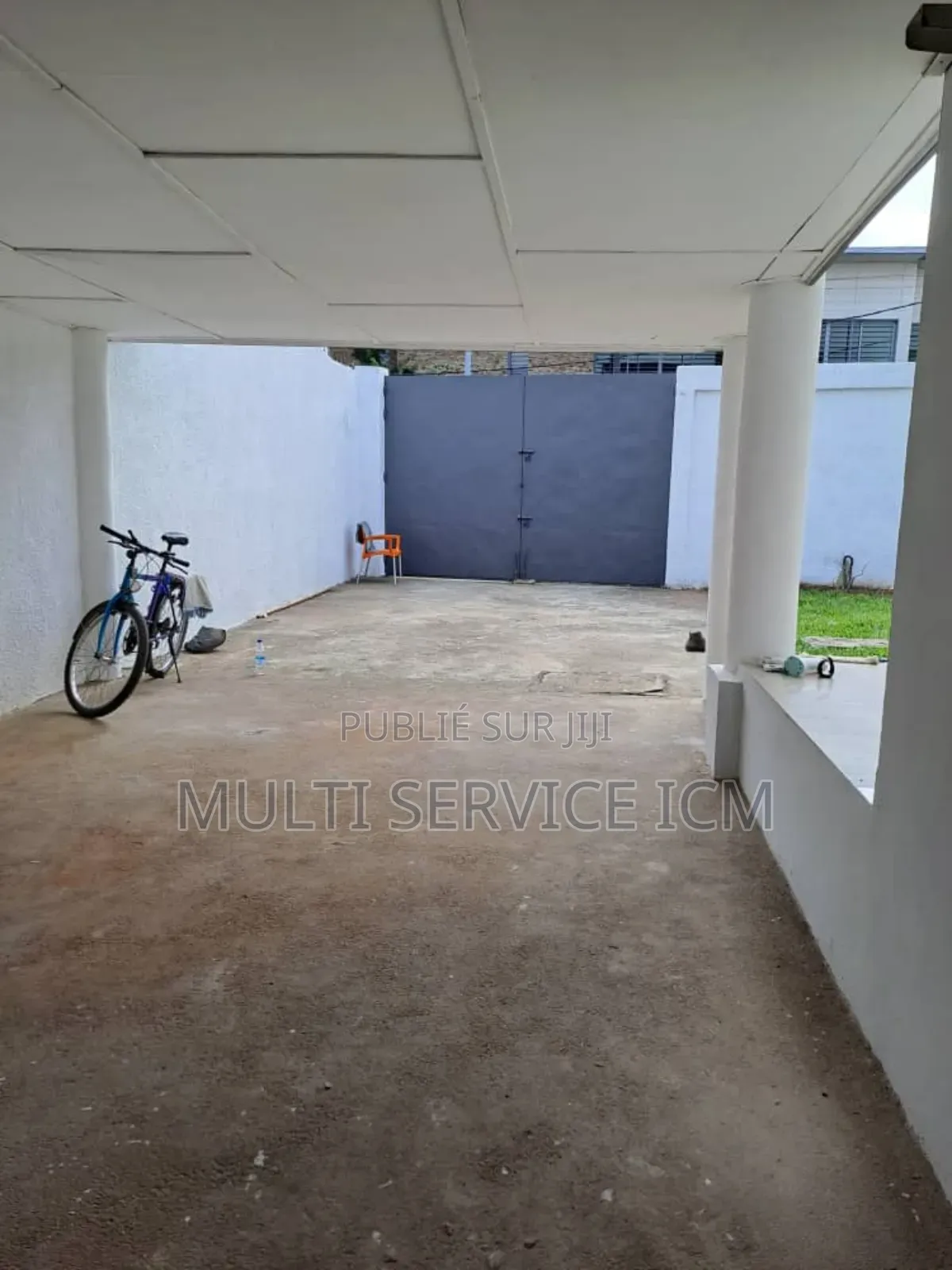 5chbre Duplex dans Ismaël Coulibaly, Cocody à Louer