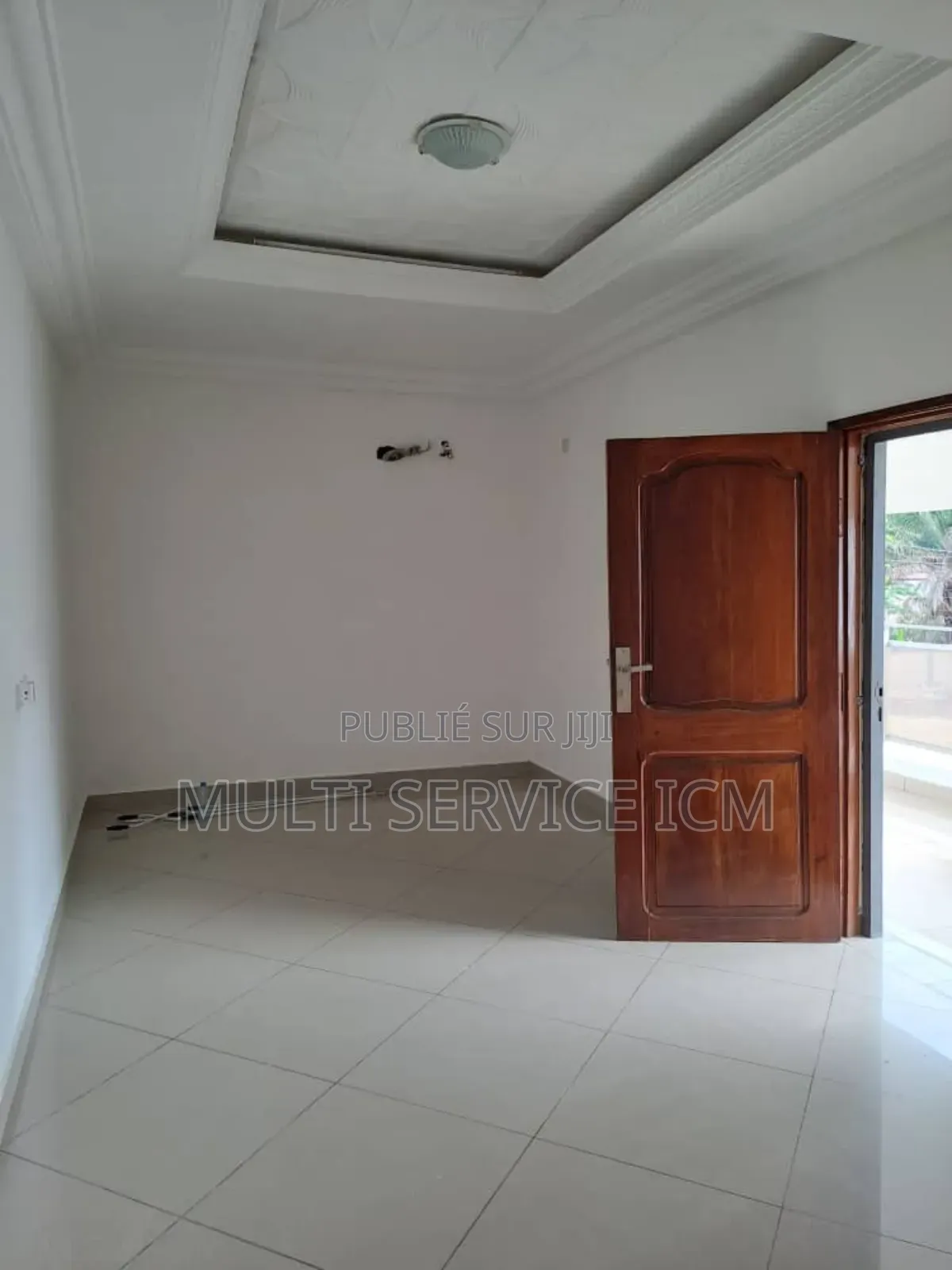 5chbre Duplex dans Ismaël Coulibaly, Cocody à Louer