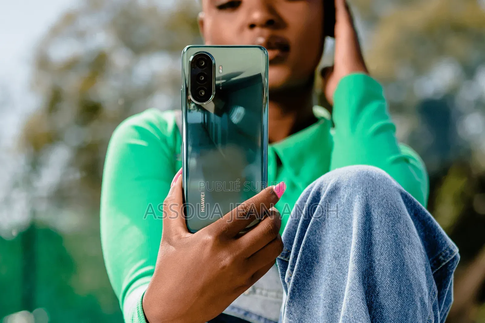 New Huawei Nova 64 GB Blue