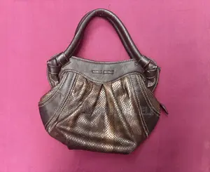 Sac À Main en Cuir Vintage - Vincis Bench