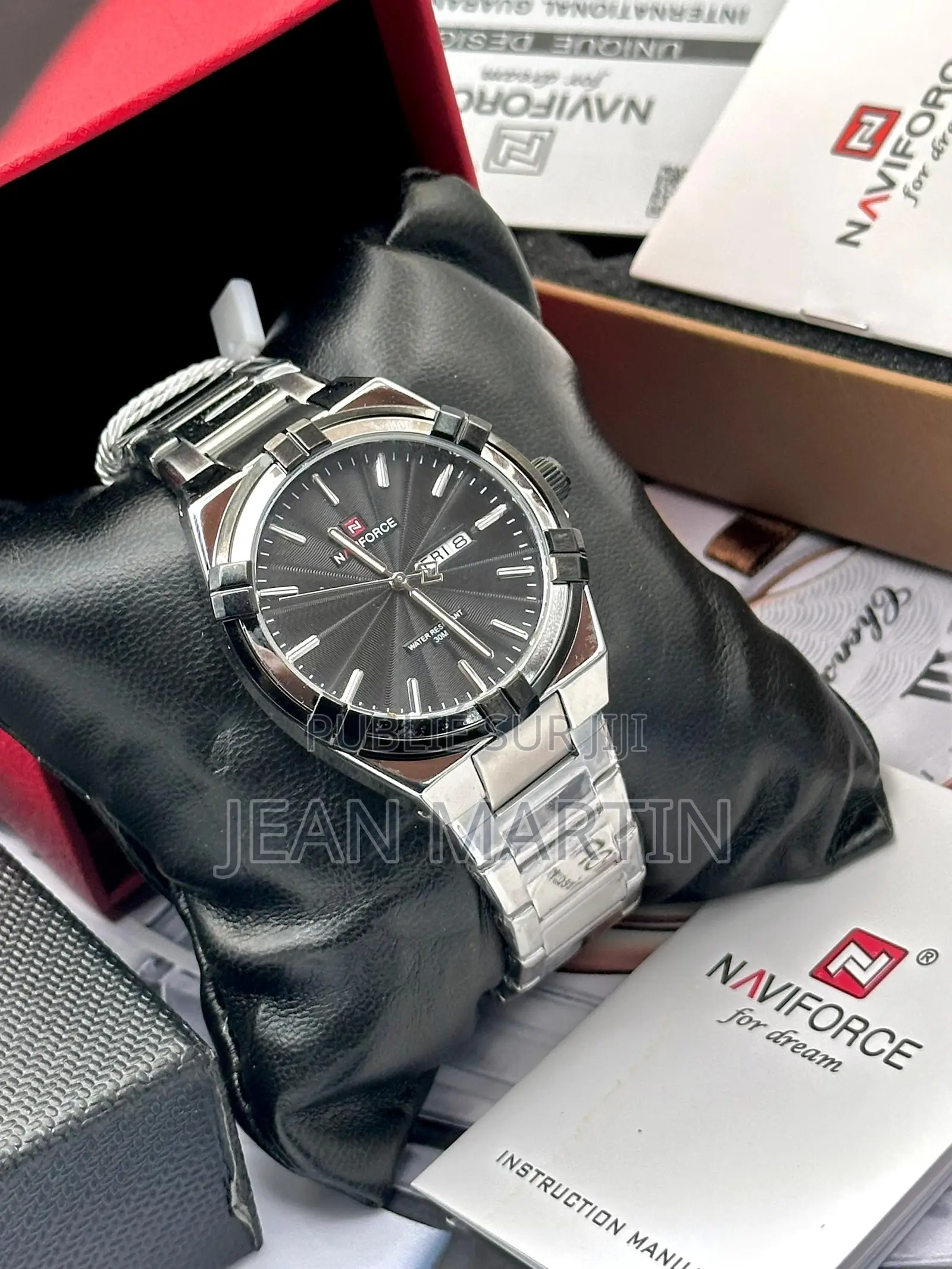 Montre De Luxe en Promo