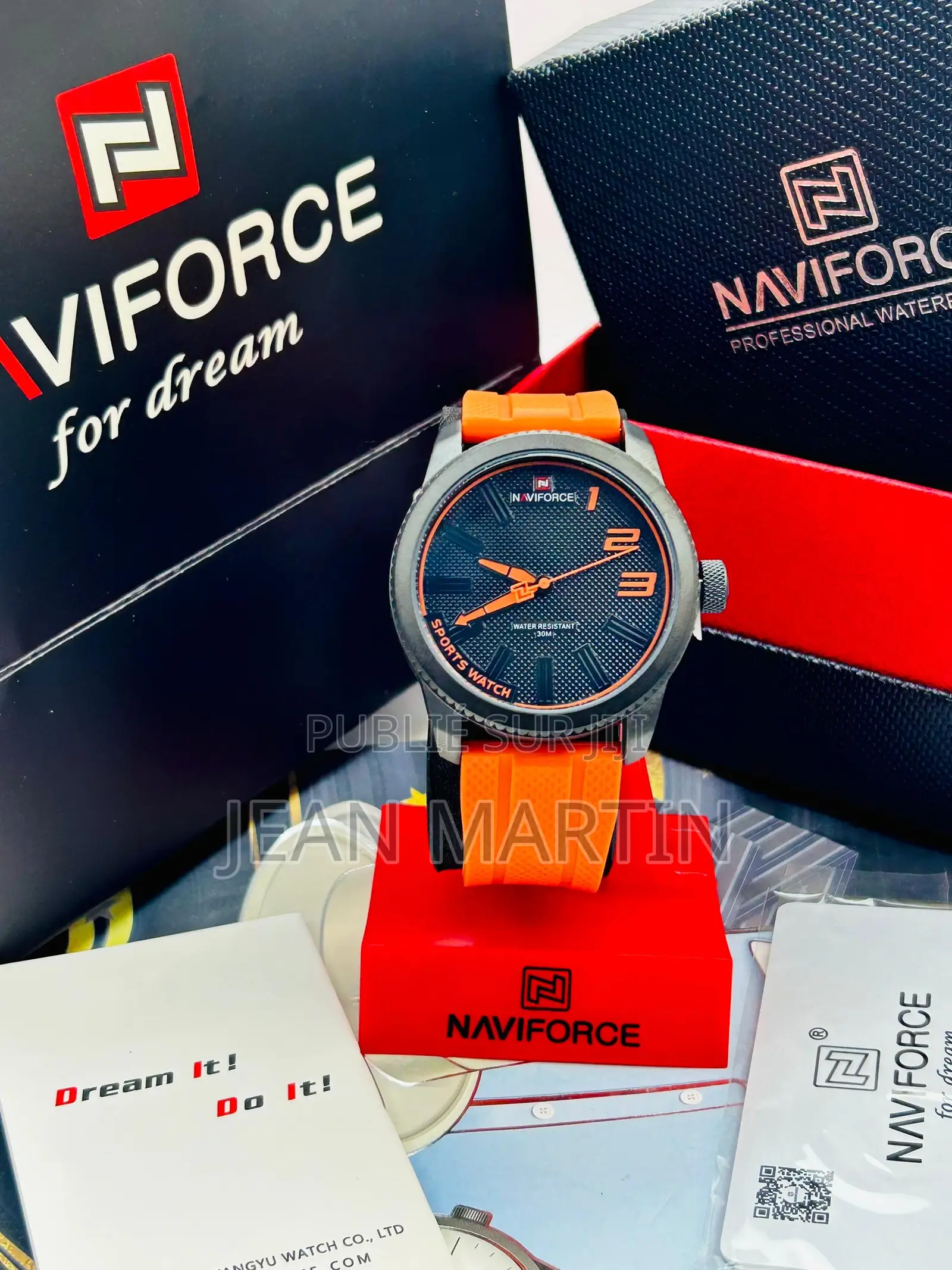 Montre De Luxe en Promo