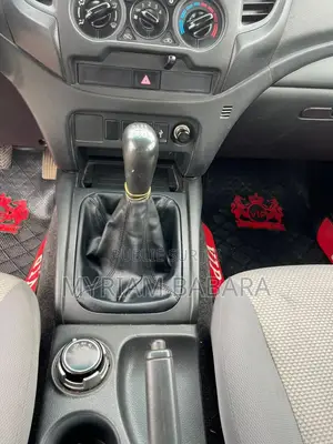 Mitsubishi L200 2020 Blanc