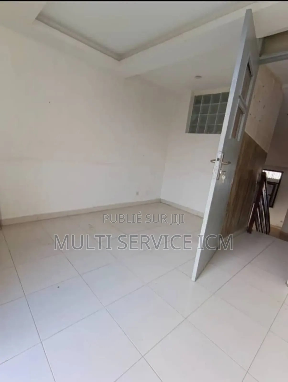 3chbre Duplex dans Ismaël Coulibaly, Cocody à Vendre
