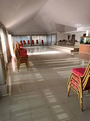 7chbre Maison de ville/terrasse dans Tas Btp Entreprise, Cocody