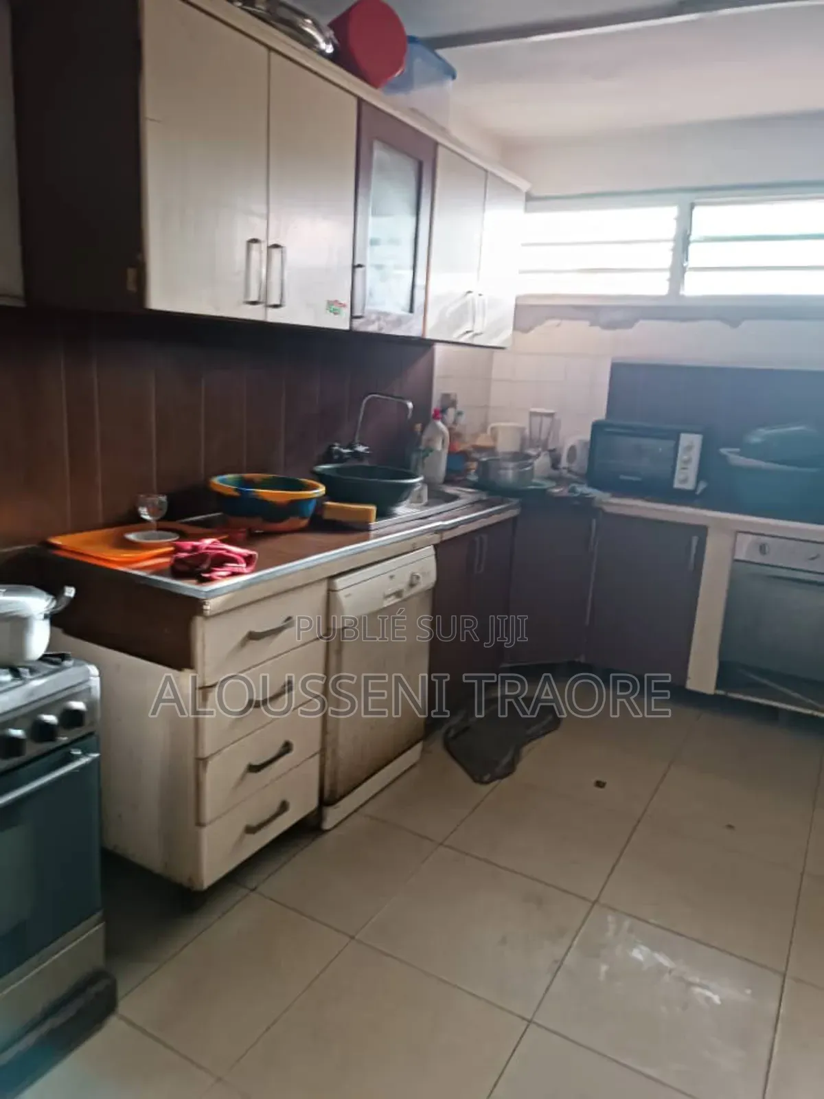 7chbre Maison de ville/terrasse dans Tas Btp Entreprise, Cocody