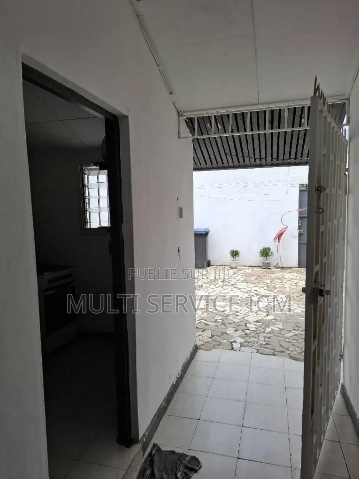 3chbre Villa dans Ismaël Coulibaly, Bingerville à Vendre