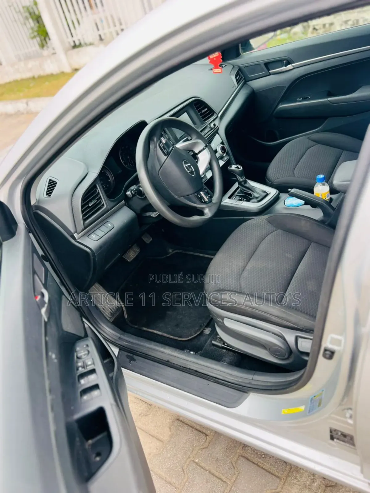 Hyundai Elantra SE 2020 Gris