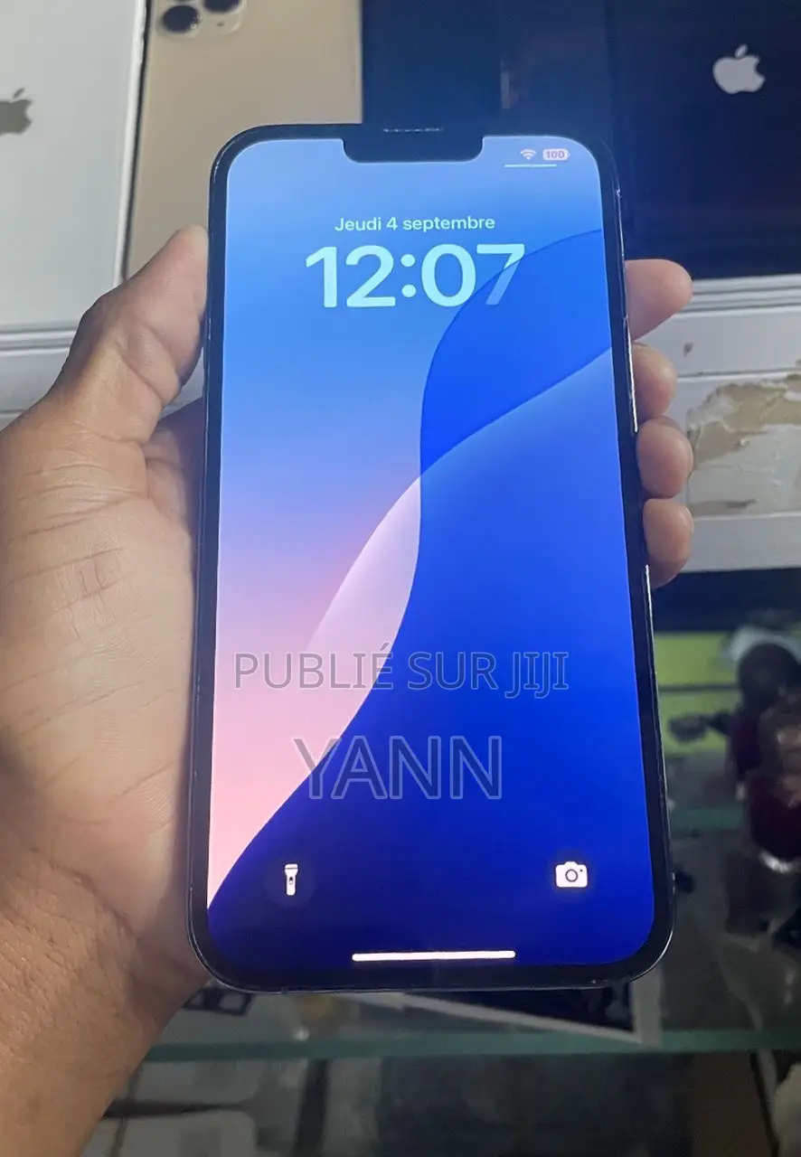 Apple iPhone 15 Pro 128 GB Violet