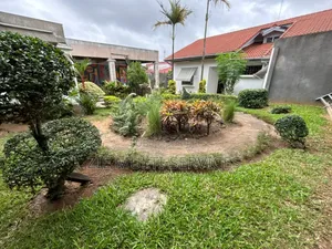 Furnished 5chbre Duplex dans Zié Multi-Service, Cocody à Vendre