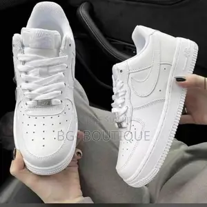 Photo - Nike Air Force One Low