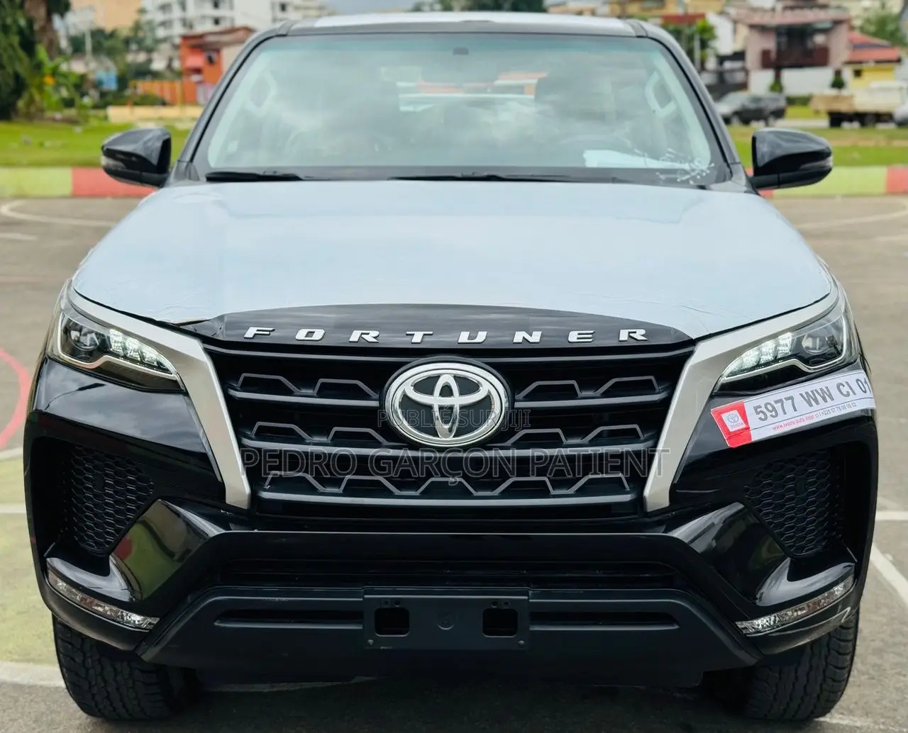 Toyota Fortuner 2025 Noir Mat