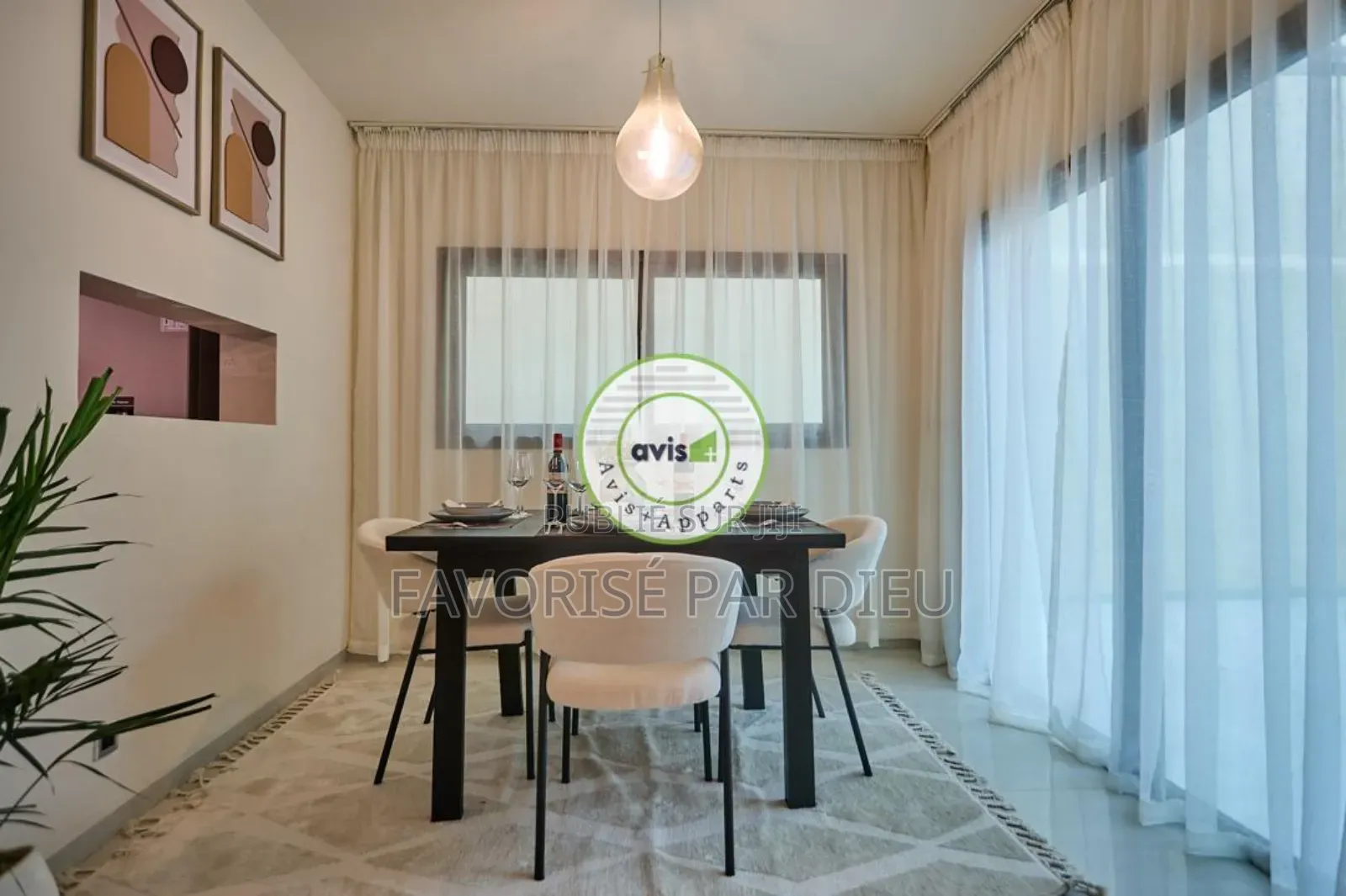 Furnished 1chbre Appartement dans Cocody à Louer