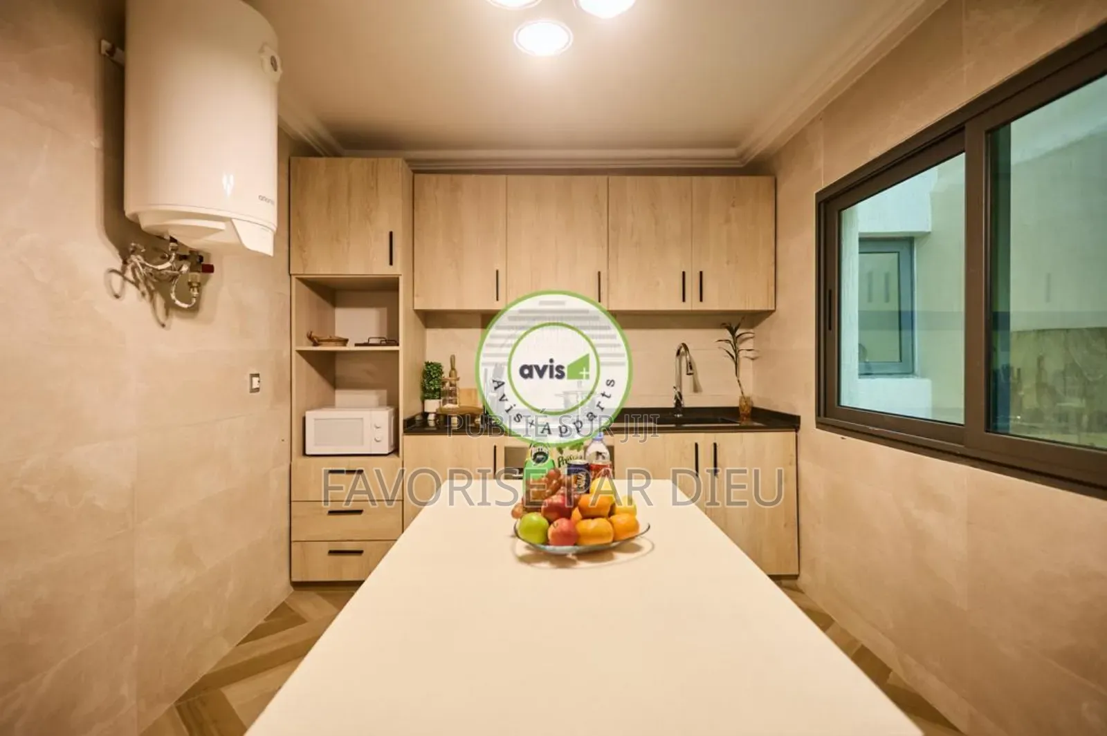 Furnished 1chbre Appartement dans Cocody à Louer