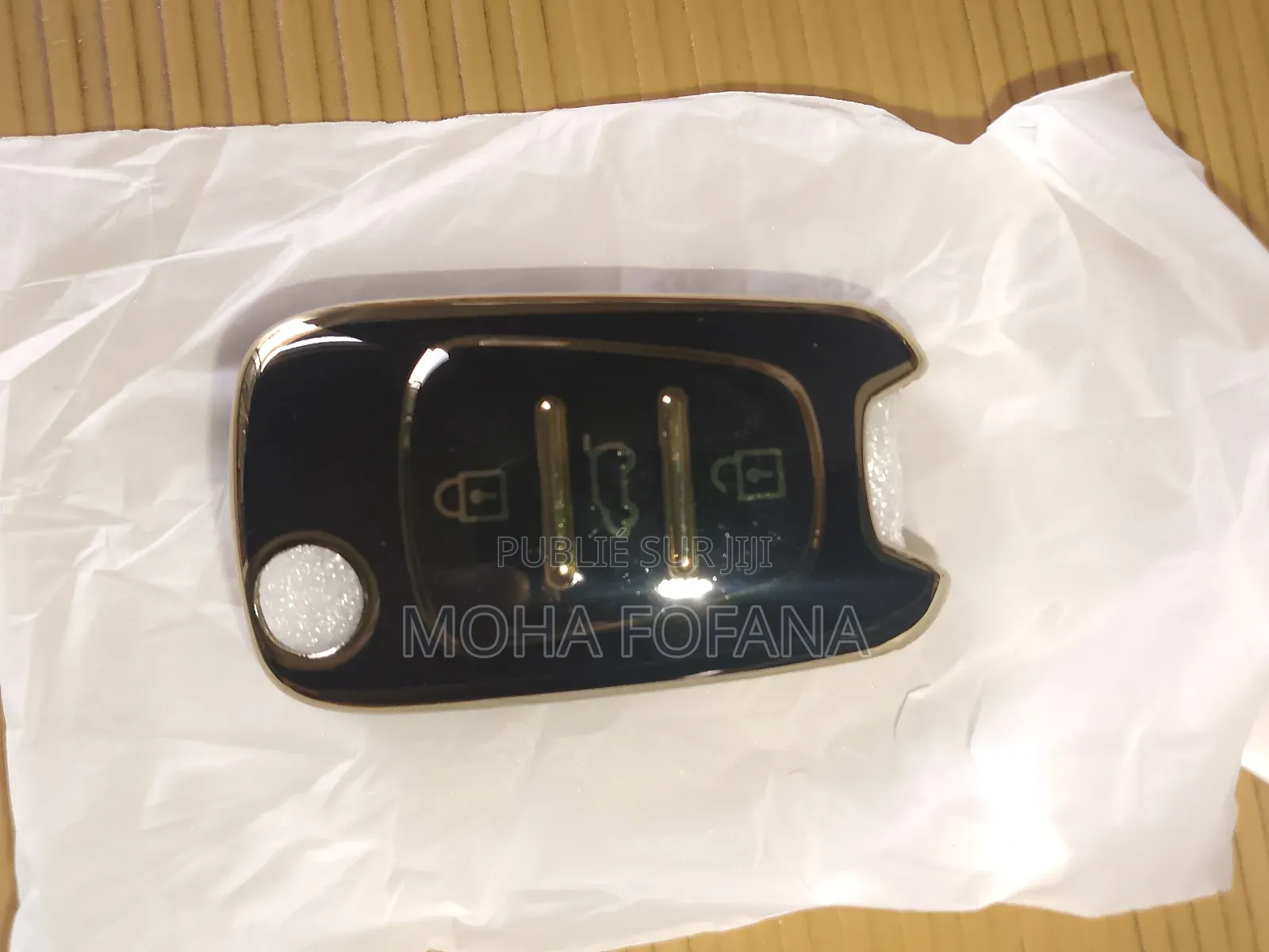 Met À Votre Disposition Des Fourreaux De Protection