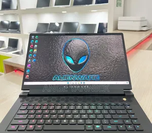 New Ordinateur Portable Alienware M15 R3 32GB Intel Core I7 SSD 2T