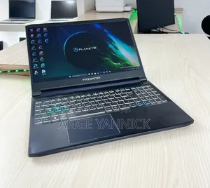 Photo - New Acer Predator Helios 18 PH18-71 16GB Intel Core I5 SSD 512GB
