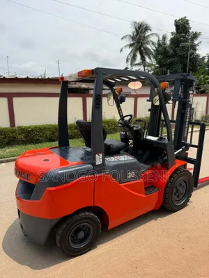 Chariots Élévateur en Vente