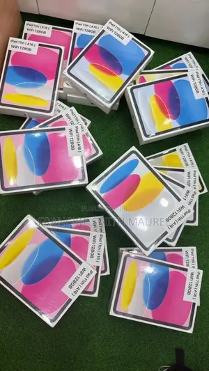 Photo - New Apple iPad (2025) 128 GB