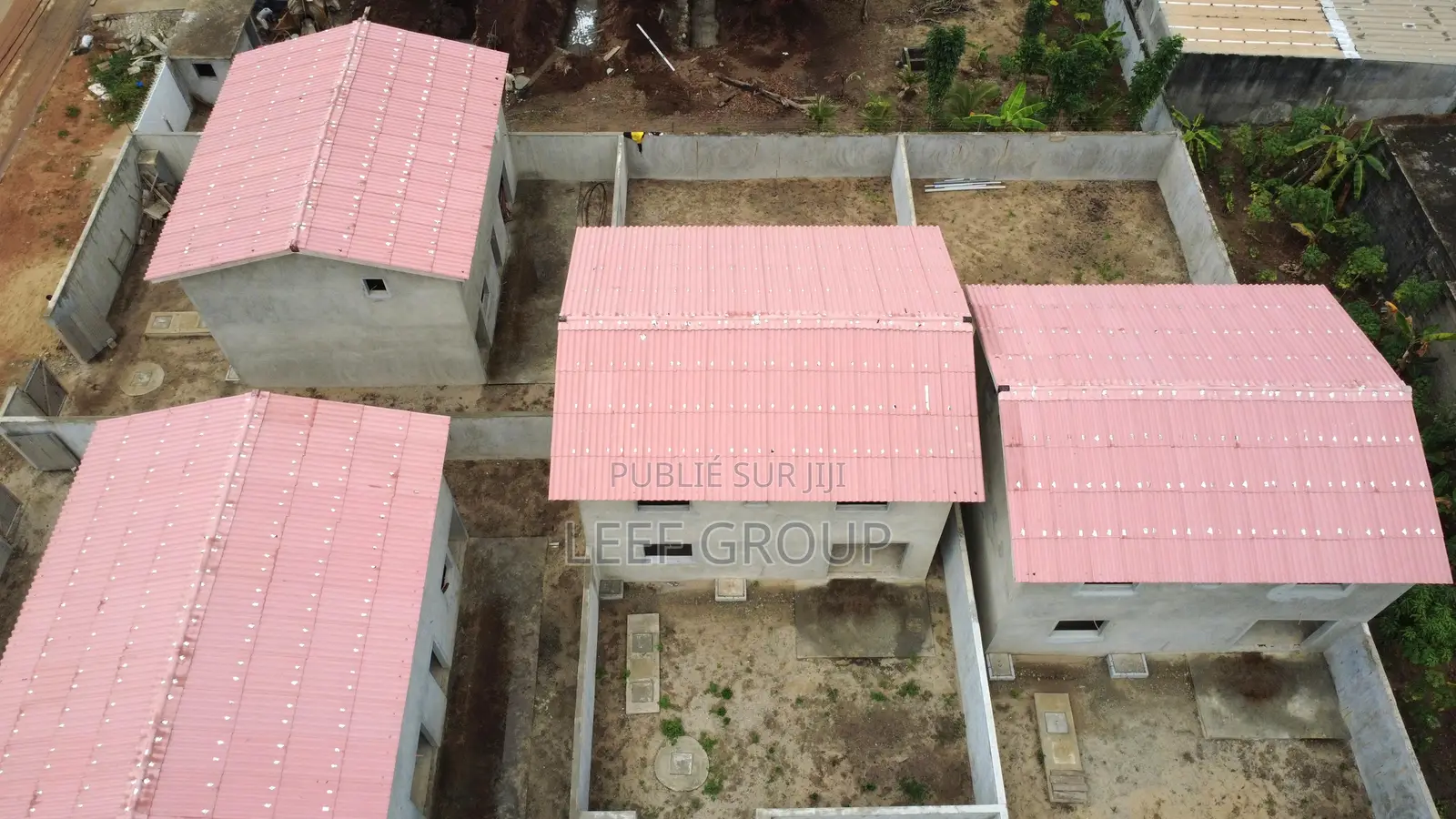 3chbre Duplex dans Leef Group, Grand-Bassam à Louer