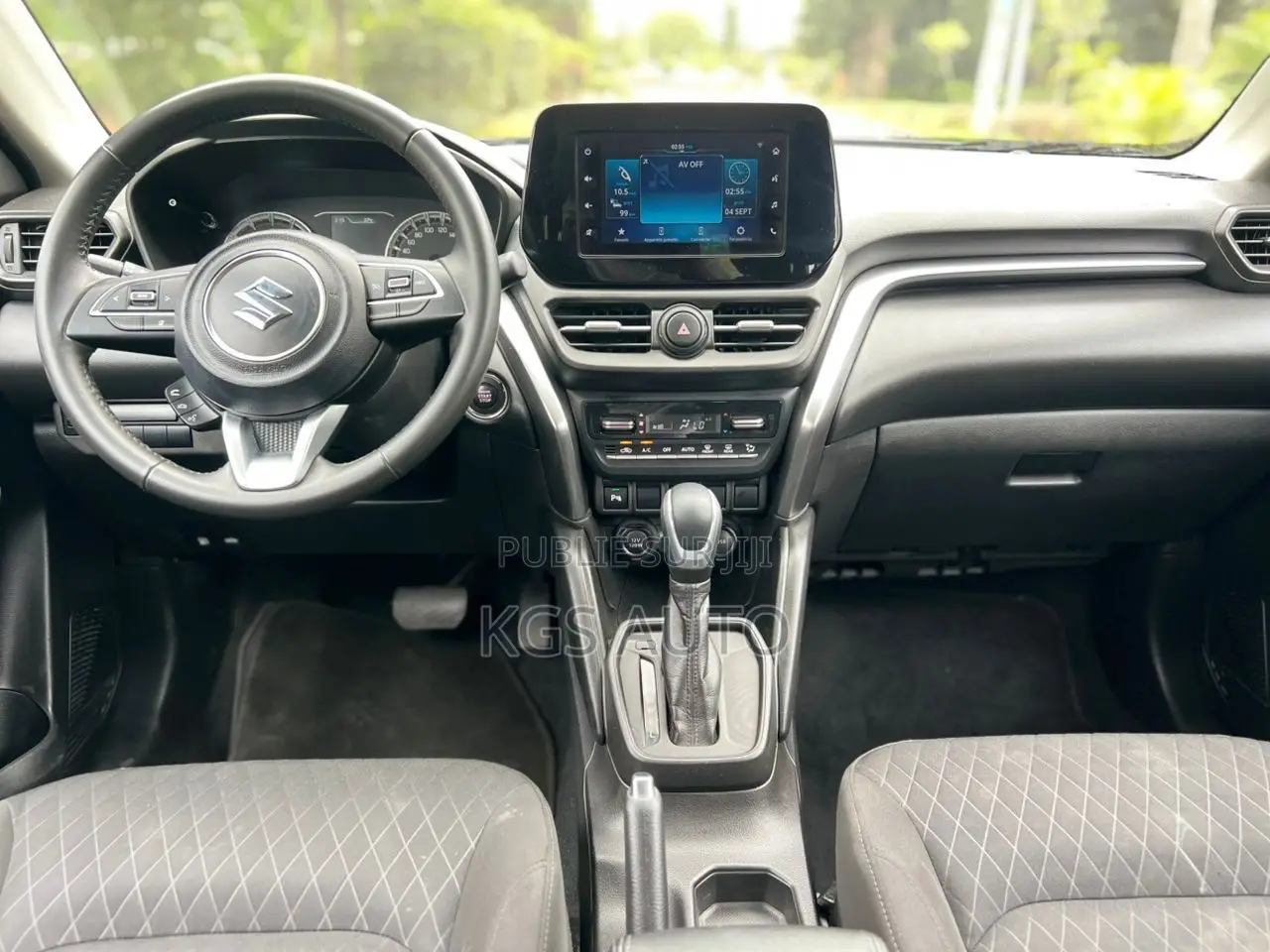 Suzuki Vitara 2025 Gris