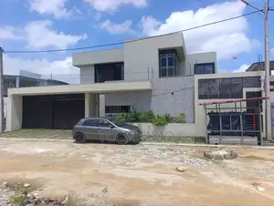 5chbre Duplex dans Tcci Immo, Cocody à Vendre
