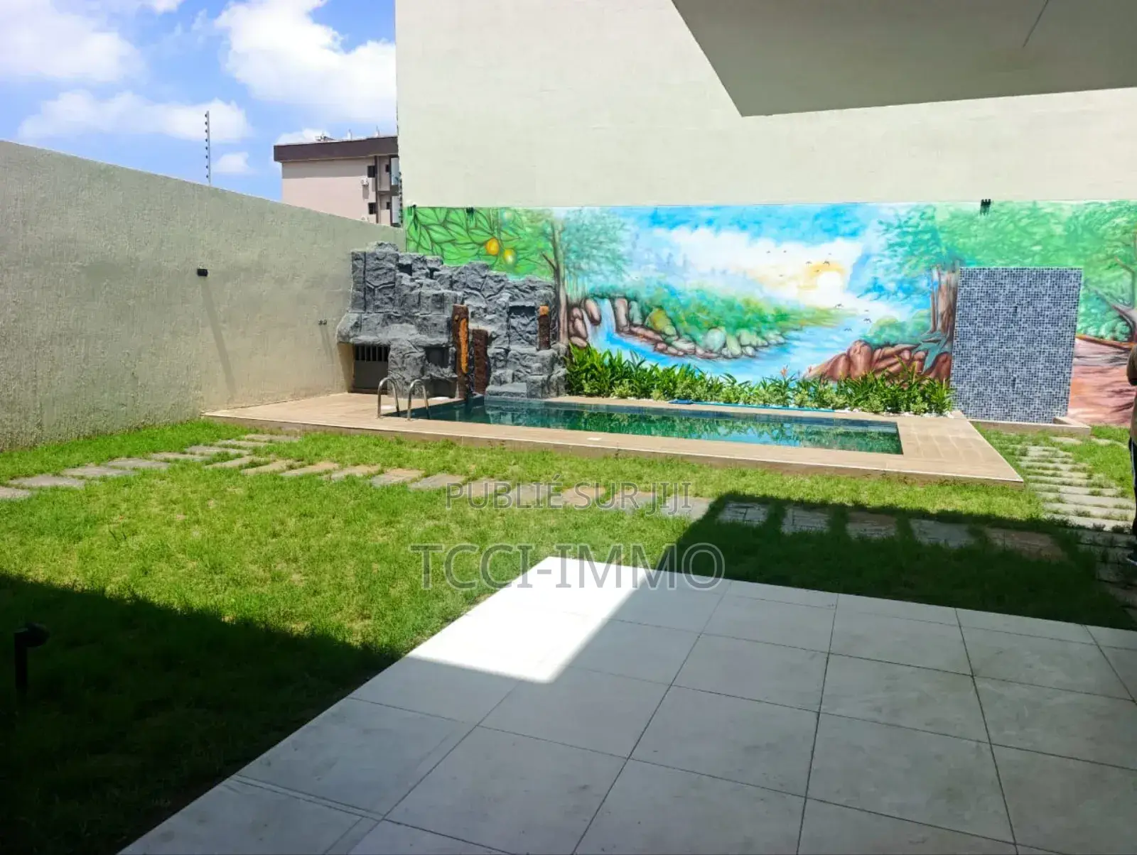 5chbre Duplex dans Tcci Immo, Cocody à Vendre