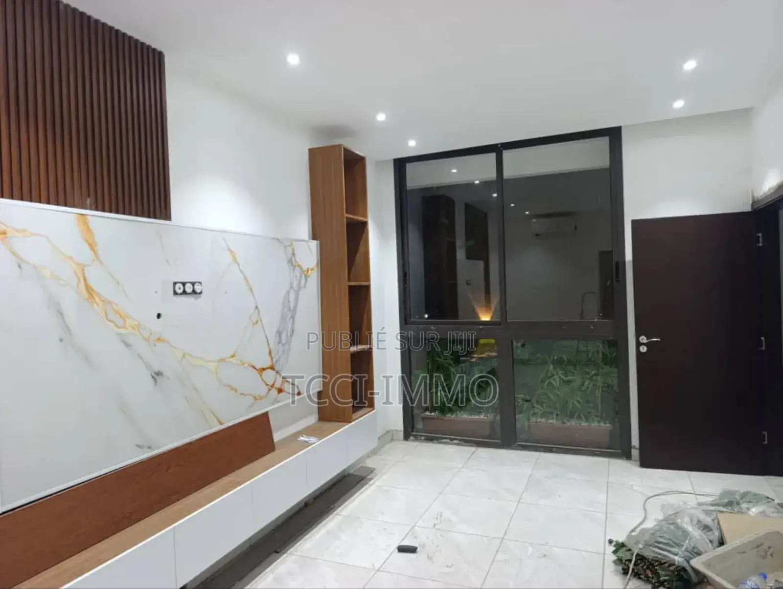 5chbre Duplex dans Tcci Immo, Cocody à Vendre