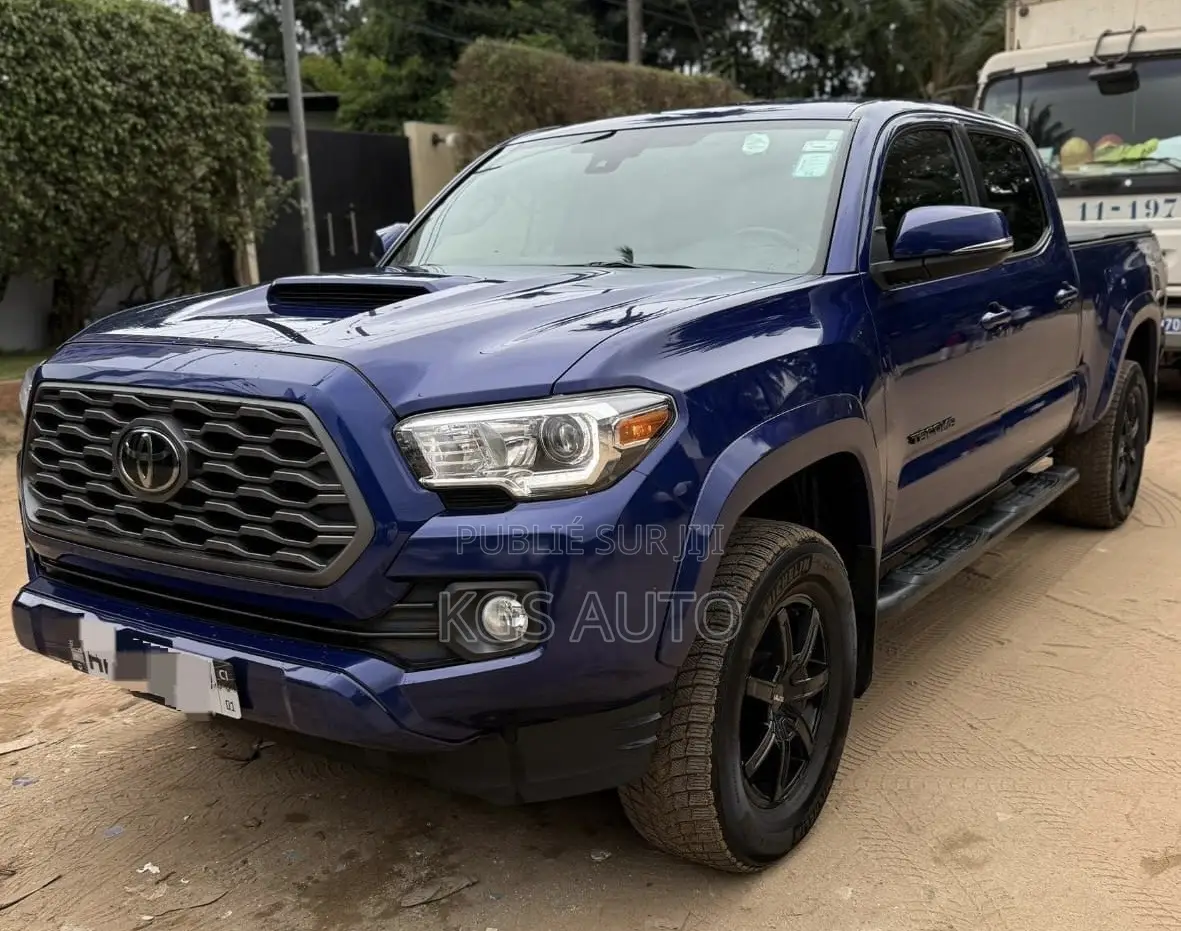 Toyota Tacoma TRD Sport Double Cab 5' Bed V6 MT 2023 Blue