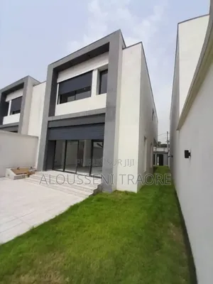 3chbre Duplex dans Tas Btp Entreprise, Cocody à Vendre