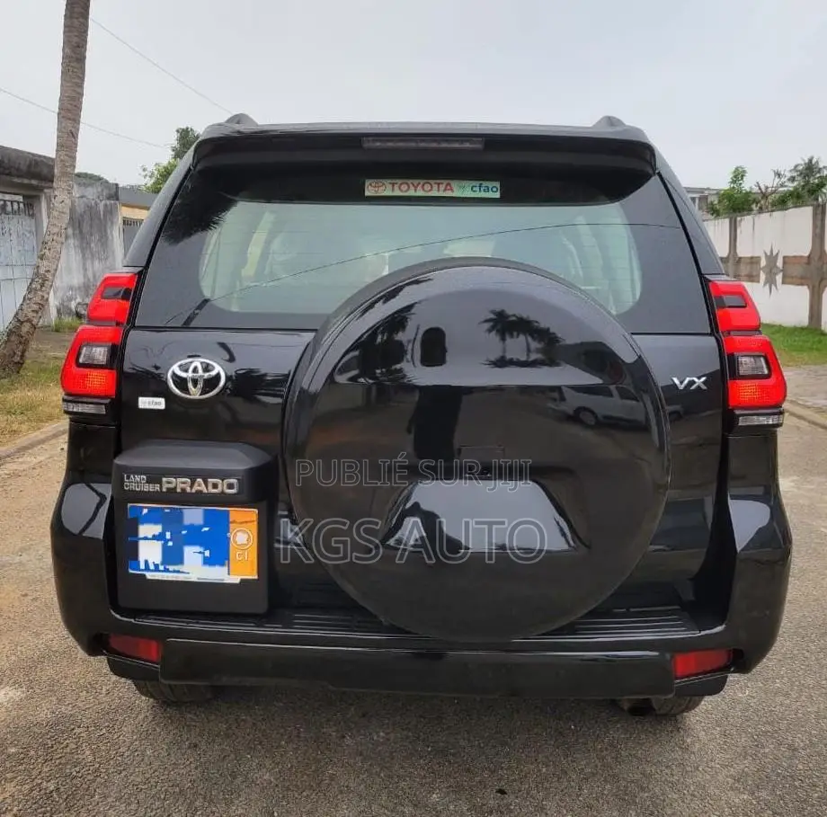 Toyota Land Cruiser Prado 2021 Black