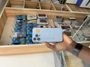 Photo - Apple iPhone 13 Pro 128 GB Blue