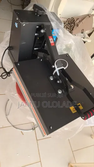 Photo - Machine De Press a Chaud 220v