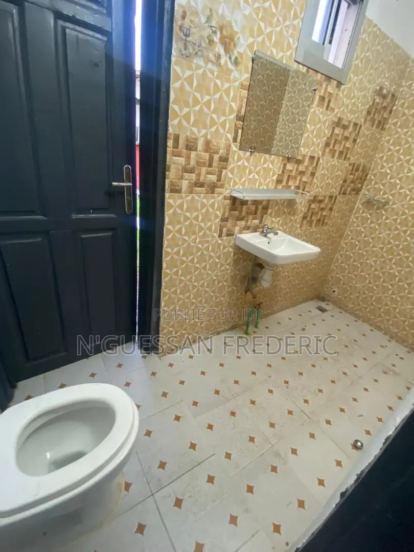 Furnished 2chbre Appartement dans Marcory à Louer