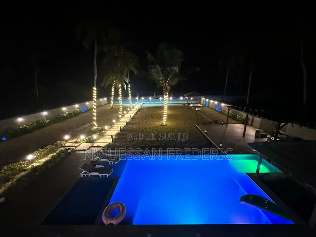 7chbre Duplex dans Grand-Bassam à Vendre