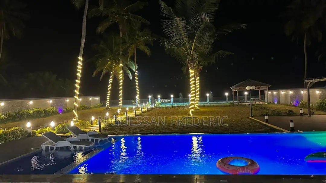 7chbre Duplex dans Grand-Bassam à Vendre