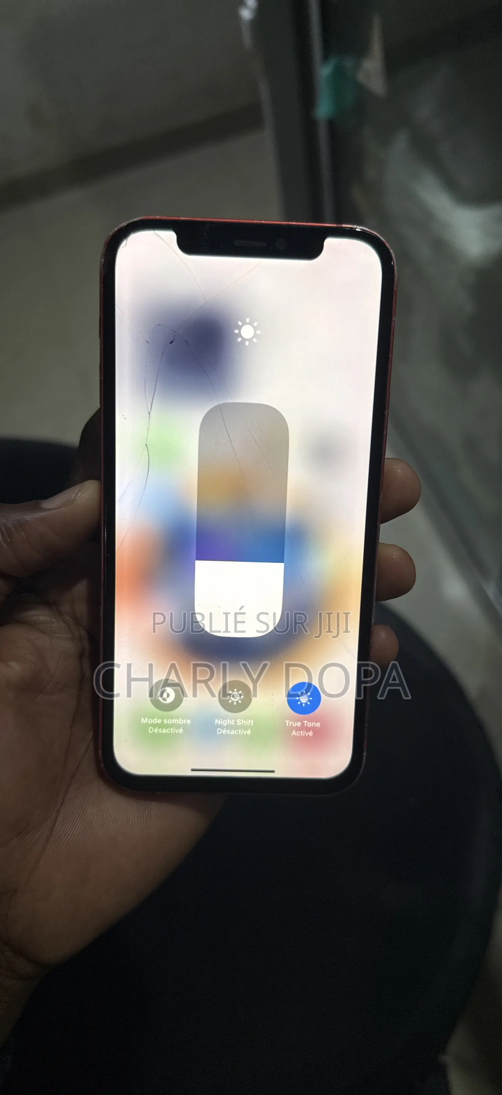 Apple iPhone 12 64 GB Rouge