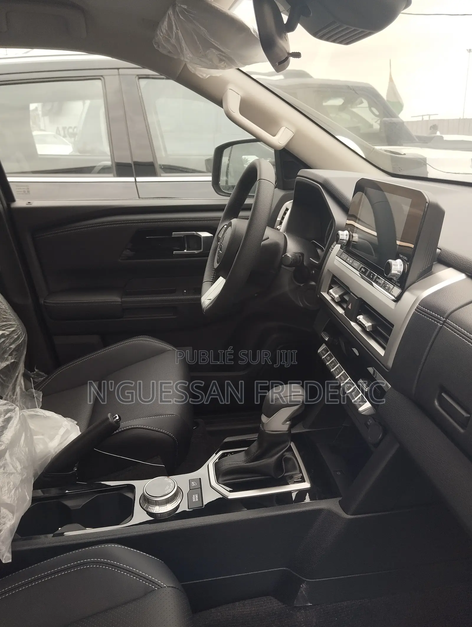 New Mitsubishi L200 2025 Black