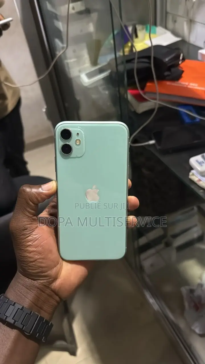 Apple iPhone 11 64 GB Vert