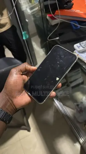 Apple iPhone 11 64 GB Blanc