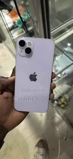 Photo - Apple iPhone 14 Plus 128 GB Violet