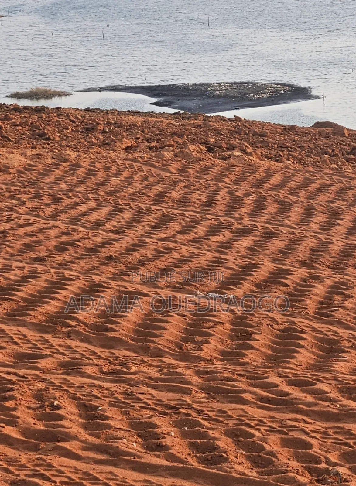 Terrain De 762m2 À Vendre Riviera Abatta