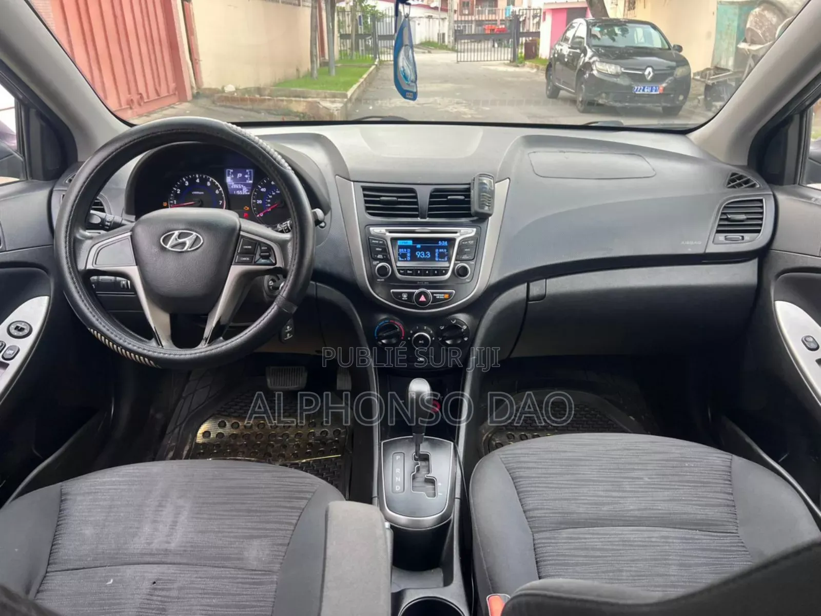 Hyundai Accent 2017 Argenté